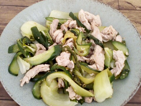 簡単中華♡豚肉ときゅうりとチンゲン菜の塩だれ炒め